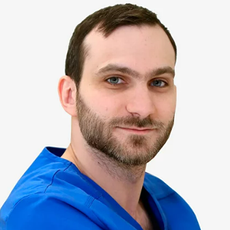 Кузьмин Артем Сергеевич, пластический хирург