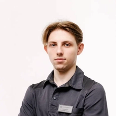 Колобков Евгений Виитальевич, стоматолог-терапевт