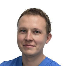 Петровский Юрий Владимирович, стоматолог-хирург