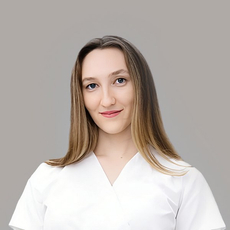 Жученко Евгения Павловна, стоматолог-терапевт