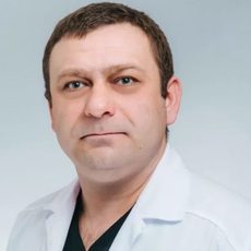 Власов Максим Валерьевич, проктолог