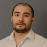 Ишуков Денис Владиславович, ортопед