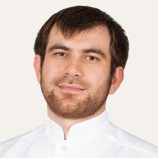 Исмаилов Денилбек Бексултанович, нейрохирург