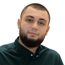 Тагиров Руслан Наирович, стоматолог-хирург