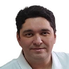 Еникеев Марат Рафаэлевич, ортопед