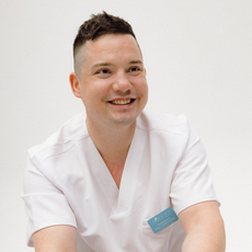 Галиахмедов Адель Нурисламович, стоматолог-хирург