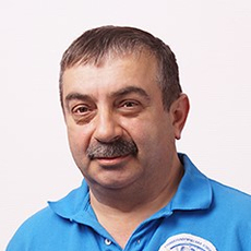 Тарланов Фархад Назарович, стоматолог-терапевт