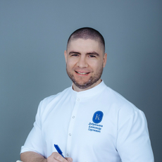 Добреньков Александр Сергеевич, стоматолог-терапевт