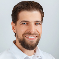 Ефимов Роман Владимирович, стоматолог-ортопед