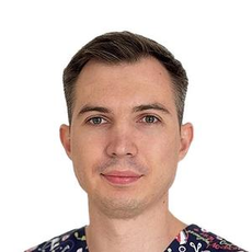 Капустян Антон Сергеевич, стоматолог-хирург
