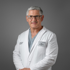 Баиев Хасан Жунидович, челюстно-лицевой хирург