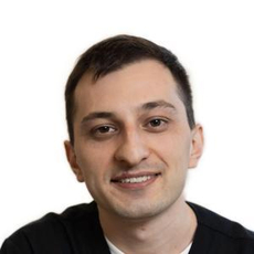 Бзиев Олег Валерьевич, стоматолог-ортопед