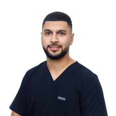 Гасанов Камран Эльчинович, стоматолог-хирург