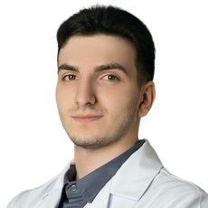 Оганезов Александр Георгиевич, стоматолог-ортопед