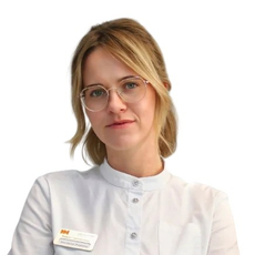 Ульянина Анастасия Андреевна, стоматолог-хирург