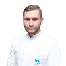 Шамота Владислав Александрович, стоматолог-терапевт