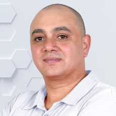 Ашур Ахмад Махмуд Хуссейн, дерматолог