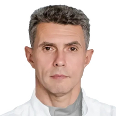 Агапов Денис Генрихович, пластический хирург