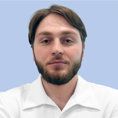 Берсункаев Иса Вахаевич, стоматолог-терапевт
