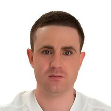 Крыхтин Сергей Сергеевич, стоматолог-хирург