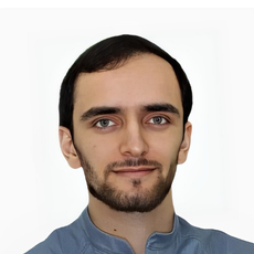 Магомедов Ислам Анварович, стоматолог-терапевт