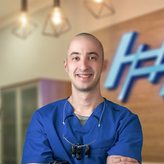 Левченко Алексей Вячеславович, стоматолог-хирург