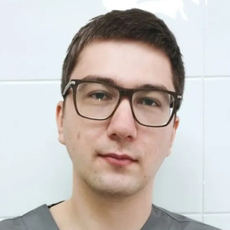 Растворов Дмитрий Витальевич, стоматолог-терапевт