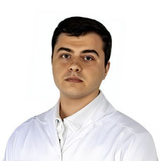 Амзоян Эрик Артурович, терапевт