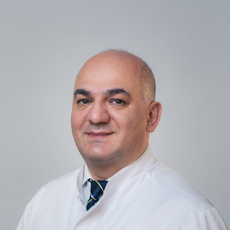 Исаджанян Ашот Дереникович, хирург