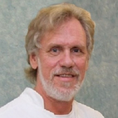 Долгов Вадим Альбертович, маммолог-онколог