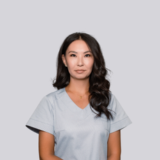 Утегалиева Марина Юрьевна, стоматолог-терапевт