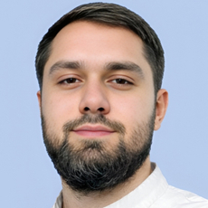 Демиров Селим Маратович, стоматолог-хирург