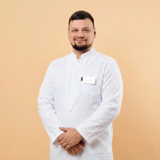 Степашкин Роман Игоревич, невролог