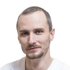 Ливенцев Александр Сергеевич, стоматолог-терапевт