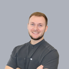 Каменских Денис Александрович, стоматолог-хирург