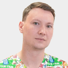 Щастливый Денис Владимирович, стоматолог-терапевт