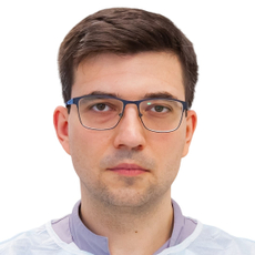 Самарьянц Артем Арсенович, стоматолог-терапевт