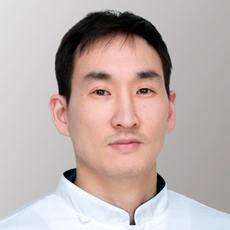 Степанов Чингиз Иванович, эндоваскулярный хирург