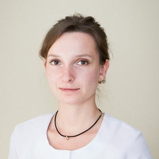 Путнева (Быкова) Александра Сергеевна, пародонтолог