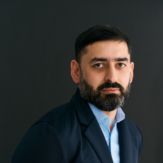 Мусагаджиев Амир Мусаевич, стоматолог-хирург