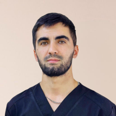 Убайдуллои Исматулло, стоматолог-хирург