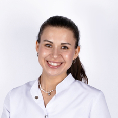 Рыбальченко Елена Александровна, стоматолог-терапевт