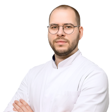 Абрамов Игорь Владимирович, пластический хирург