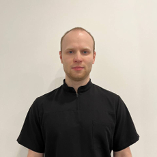 Шебеко Павел Геннадьевич, стоматолог-терапевт