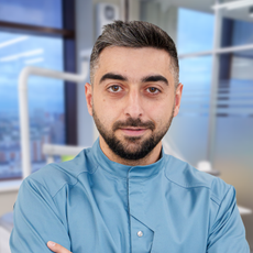 Арушанян Артур Алексеевич, стоматолог-хирург