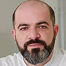 Чибичян Георгий Григорьевич, стоматолог-хирург