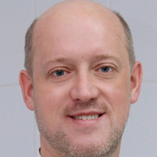 Чернышов Александр Валерьевич, стоматолог-терапевт