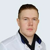 Гарри Денис Дмитриевич, офтальмолог