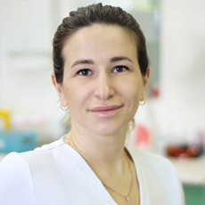 Базванова Яна Васильевна, стоматолог-терапевт