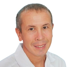 Хуснутдинов Наиль Альтафович, стоматолог-хирург